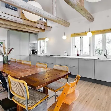 3 Bedroom Stunning In Hundested