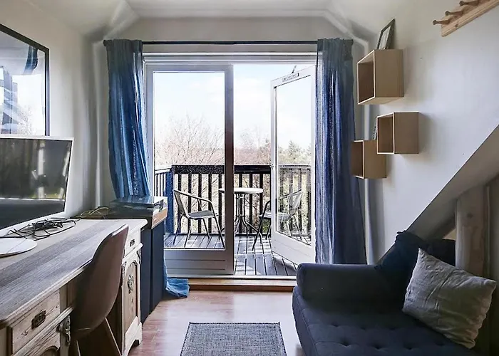 בית נופש 3 Bedroom Stunning In